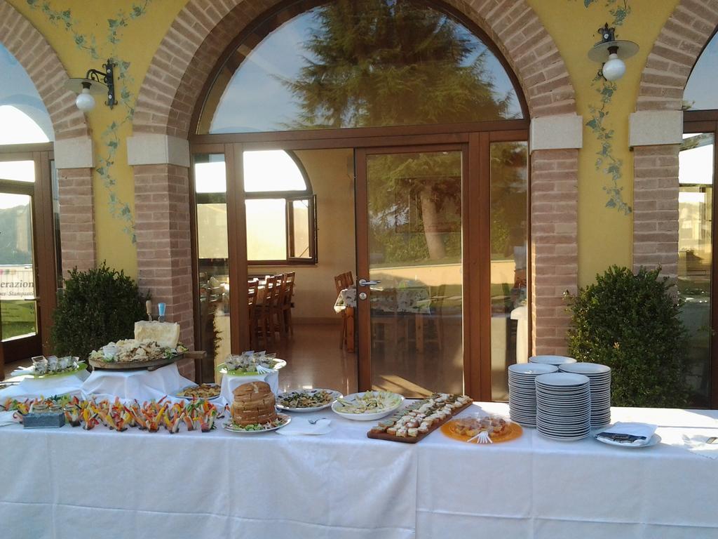 Agriturismo Spigolo Avesa Buitenkant foto